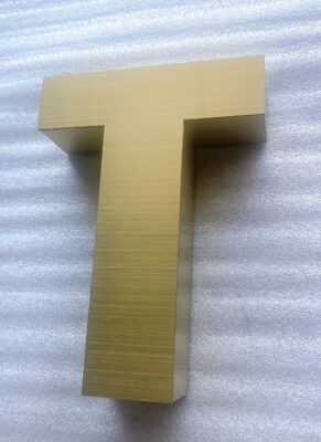 Chữ inox vàng xước