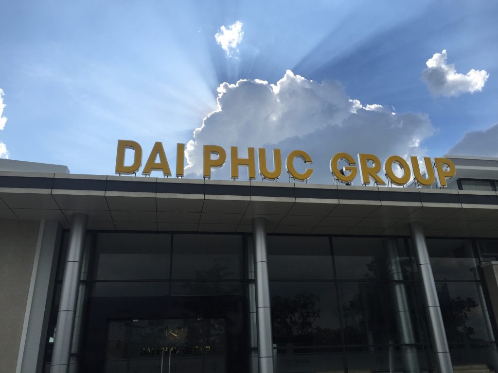 Gia công chữ inox tại Quận 10 – Giá xưởng - giao tận nơi