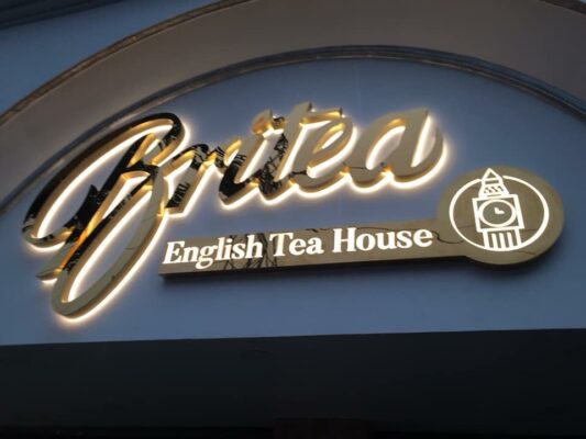 Chữ inox vàng gương tinh xảo