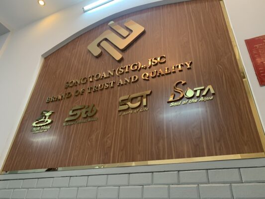 Bảng hiệu inox không  LED Thủ Đức – Hiển thị sắc nét, tiết kiệm điện - Image 3