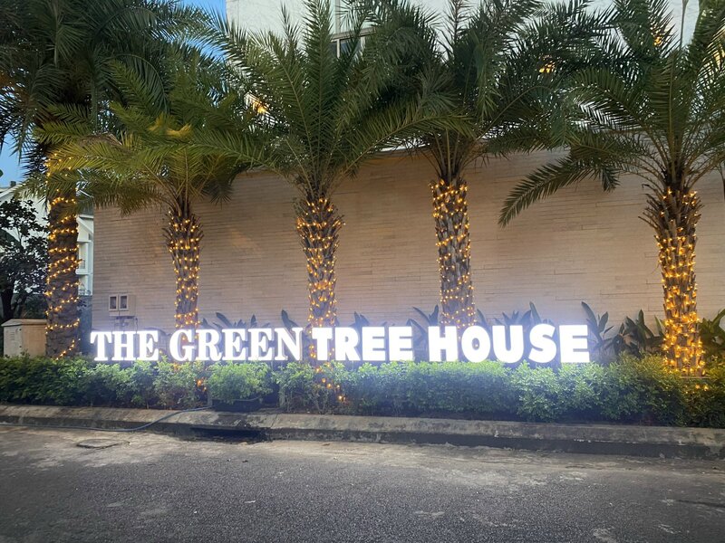 Bảng hiệu chữ nổi inox Thủ Đức – Bền chắc, nổi bật cả ngày lẫn đêm