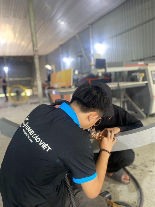 Cắt chữ inox theo yêu cầu tại Thủ Đức – Giá tốt, giao hàng tận nơi (2)