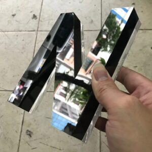 Chữ 3D alu mặt mica – Kết hợp nổi bật