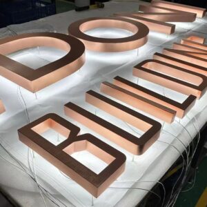 Chữ inox hắt sáng chân LED – Giải pháp chiếu sáng hiệu quả tại Thủ Đức