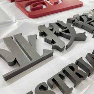 Chữ inox trắng – Sạch sẽ, chuyên nghiệp