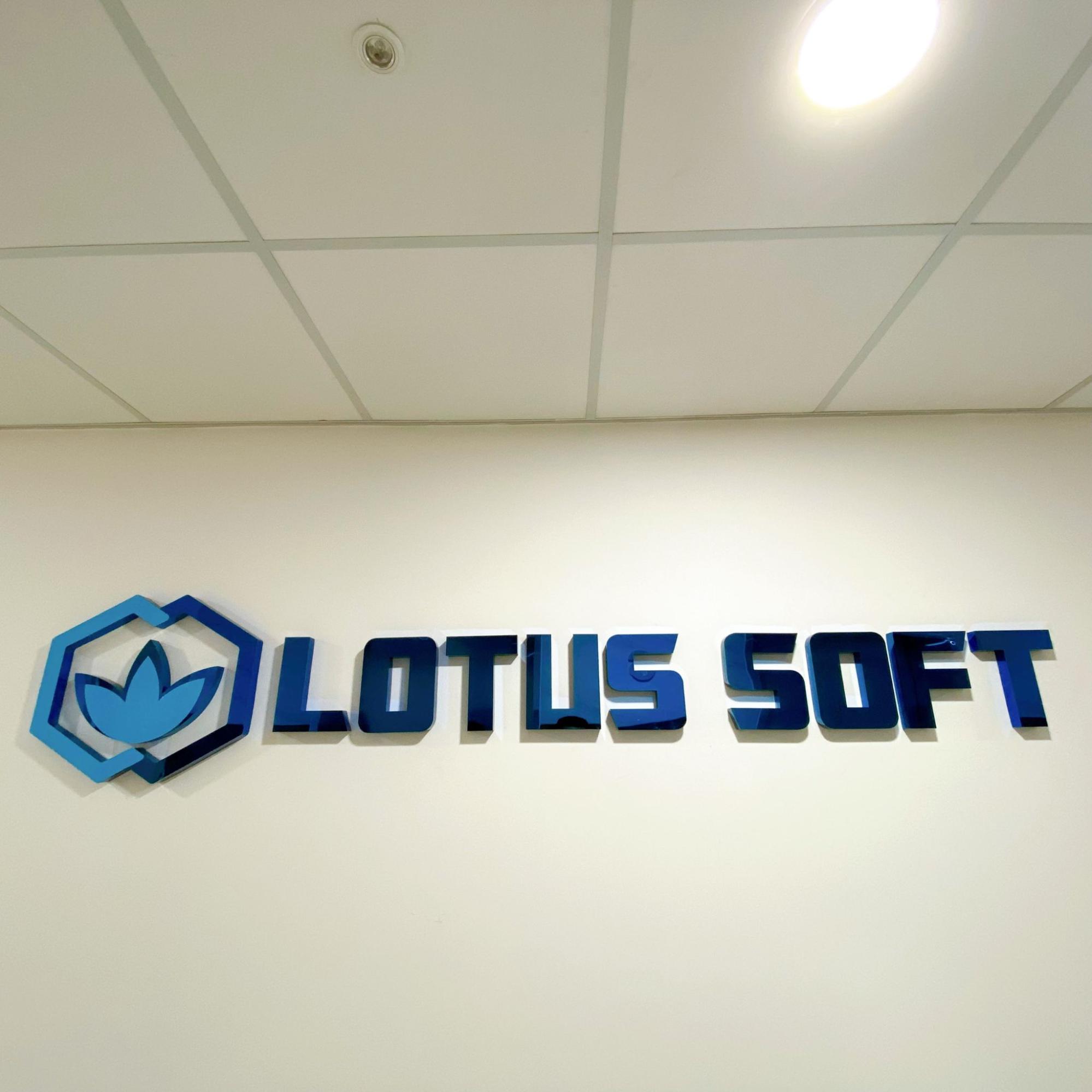 Chữ inox xanh dương – Ấn tượng & trẻ trung