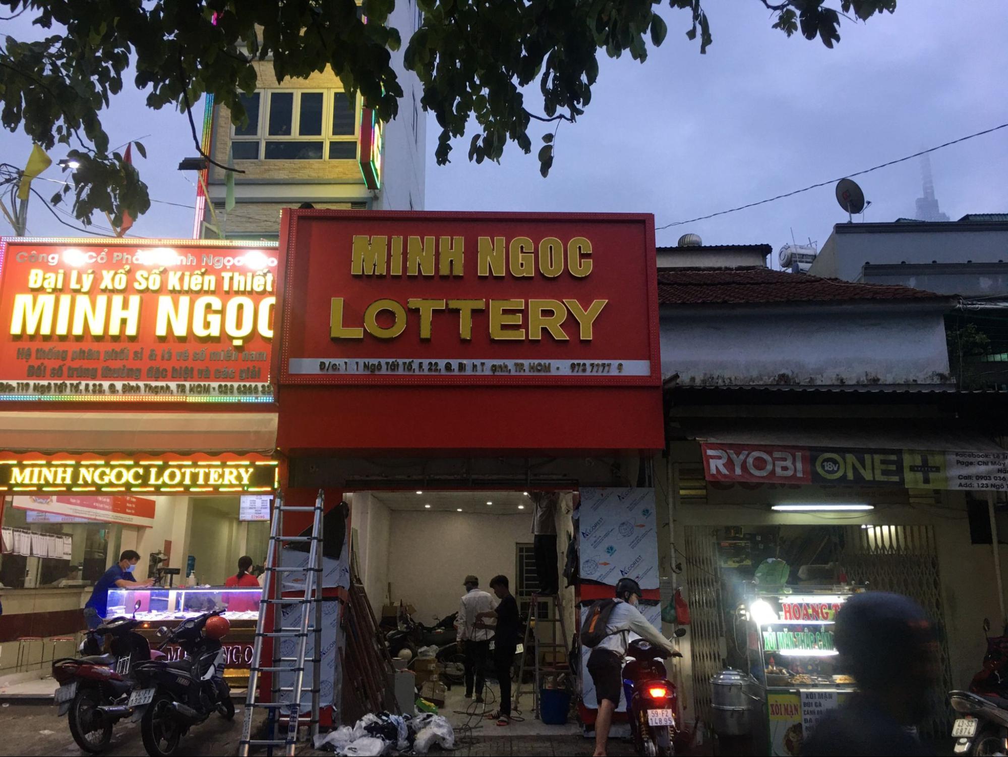 Chữ nổi mica – Nhiều màu sắc, giá rẻ