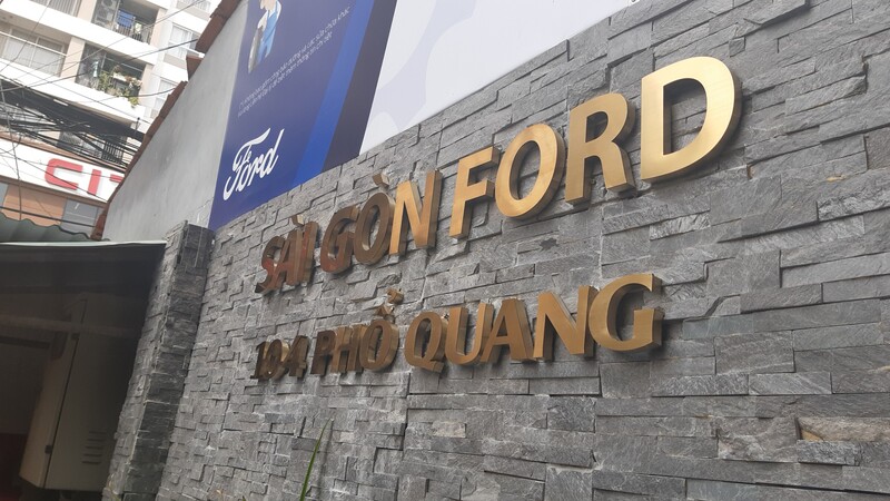 Gia công chữ inox Quận 1 uy tín.