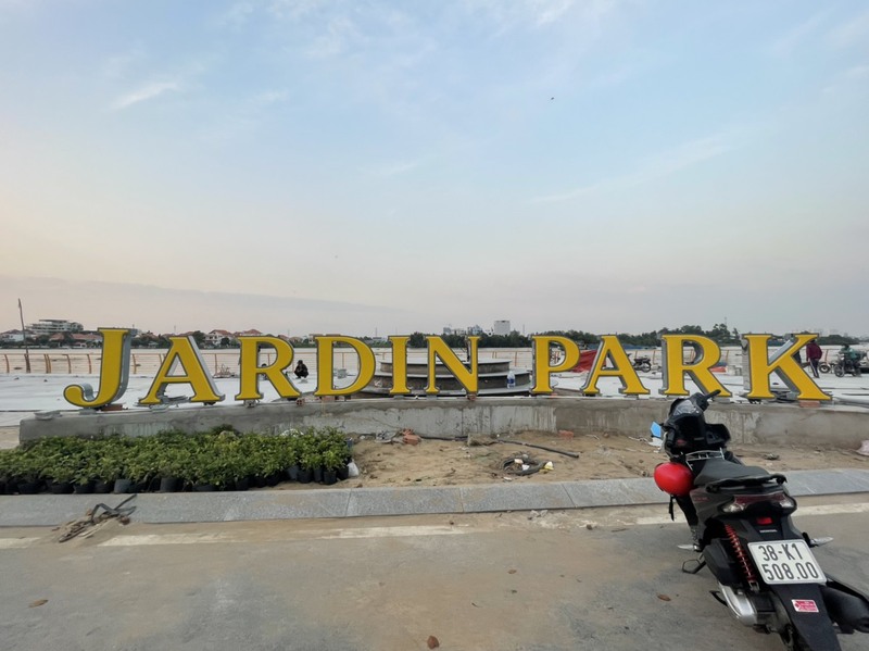 Logo inox công ty Thủ Đức – Thiết kế riêng, sang trọng và bền màu