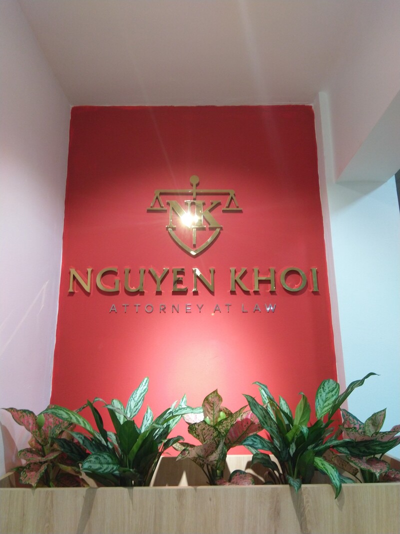 Logo inox sang trọng – Phù hợp mọi ngành nghề