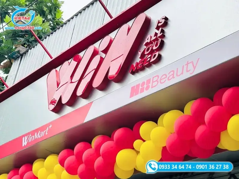 Bảng hiệu WinMart nền Alu gắn chữ nổi Mica đỏ